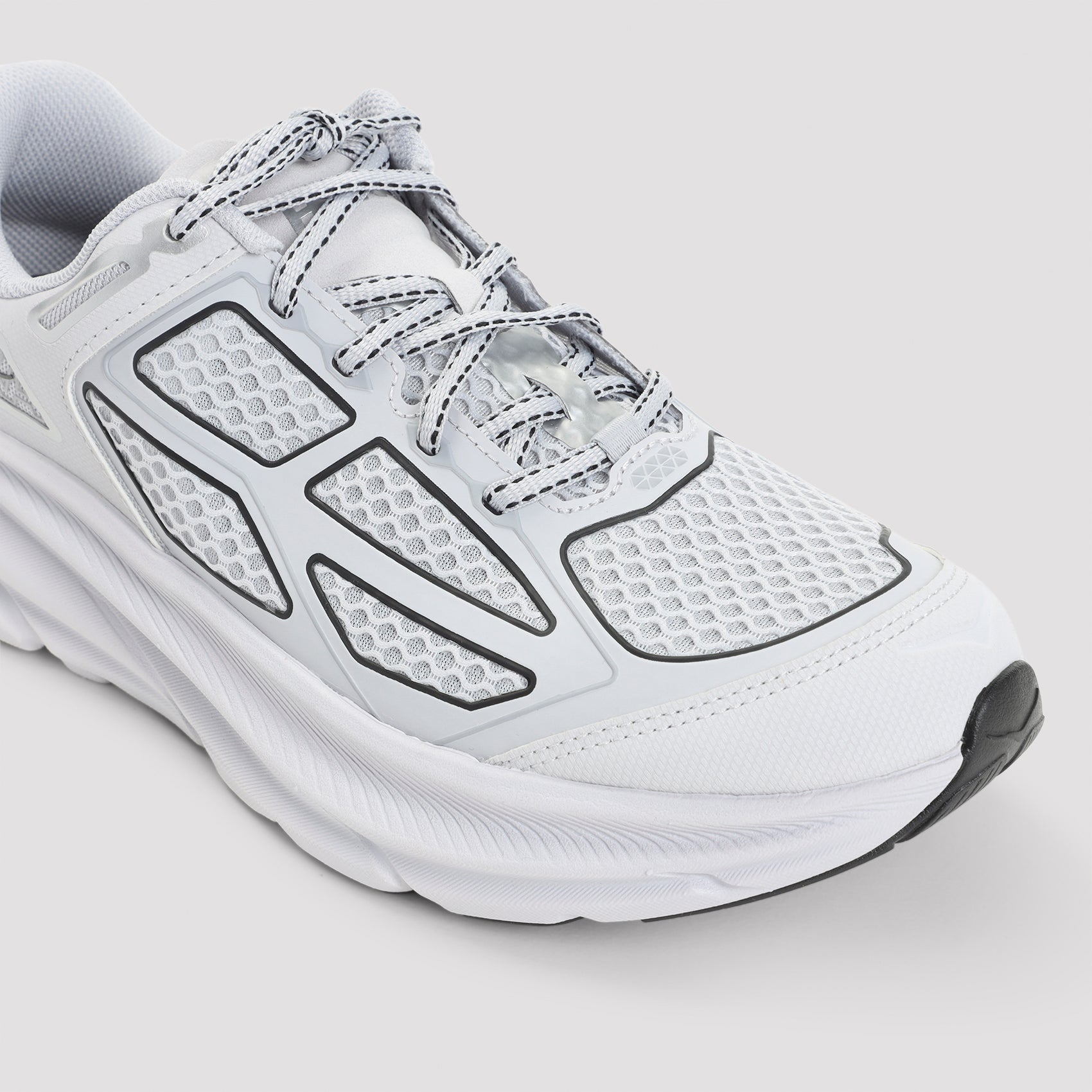 Clifton One9 Sneakers