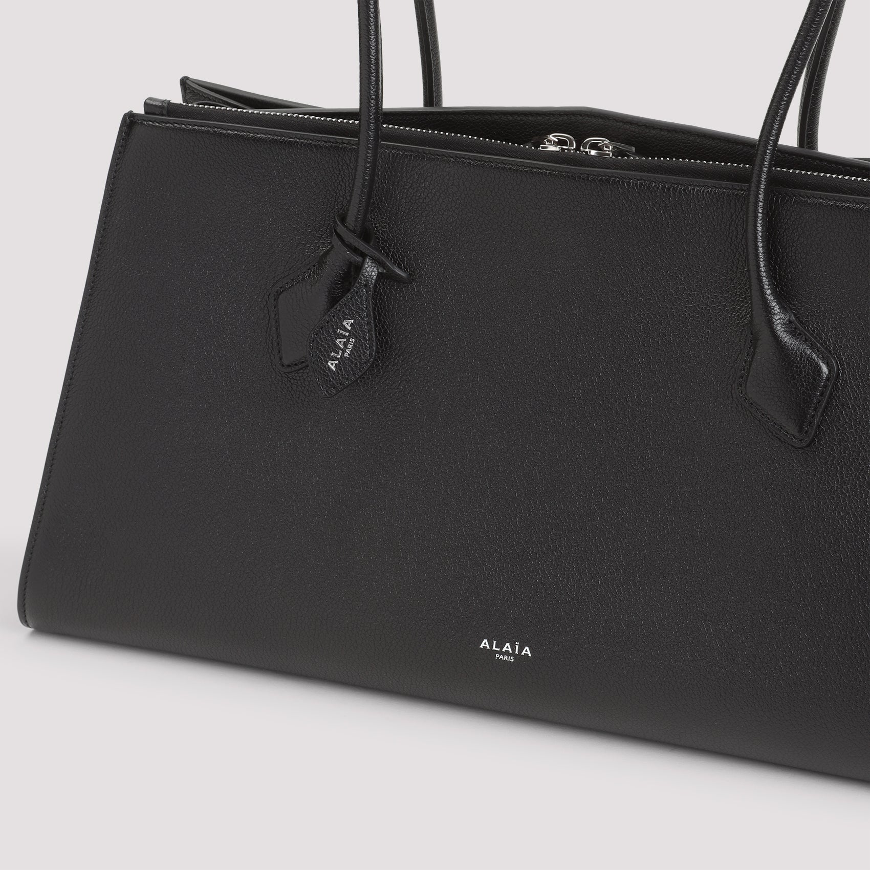 Le Teckel Tote Bag