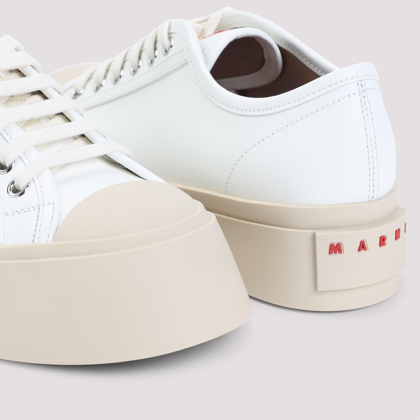 Pablo Sneakers