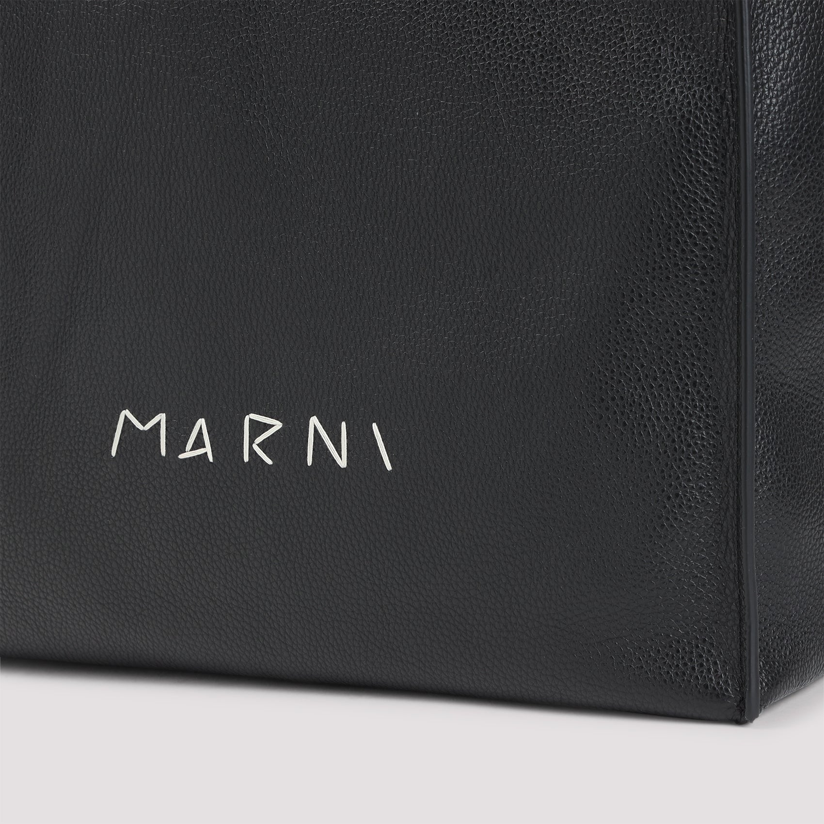 Museo Soft New Large Shoulder Bag
