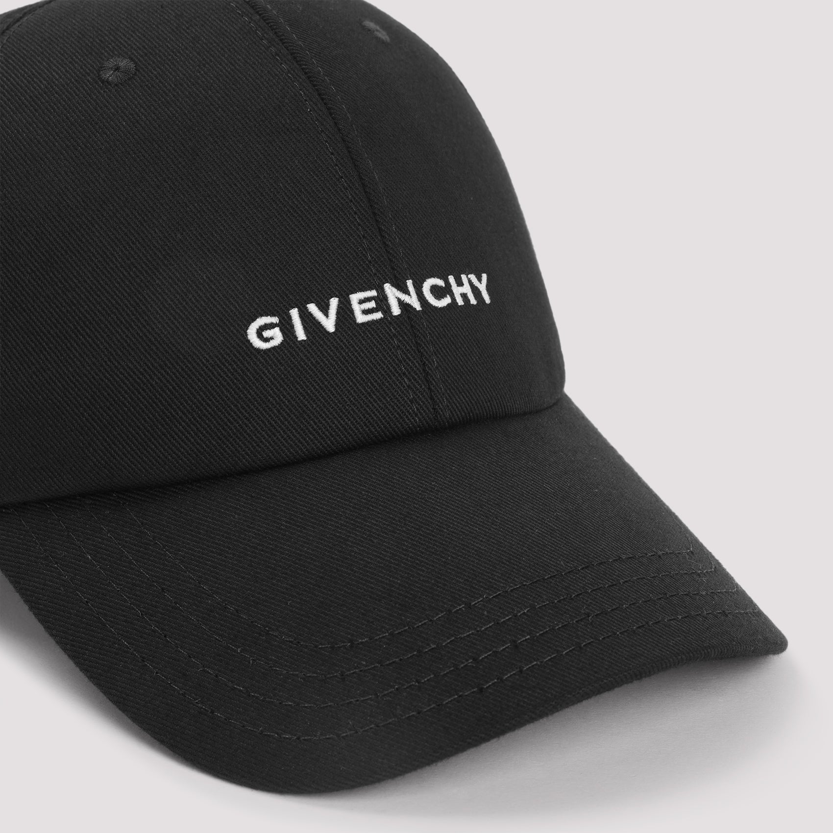 W Curved Cap
