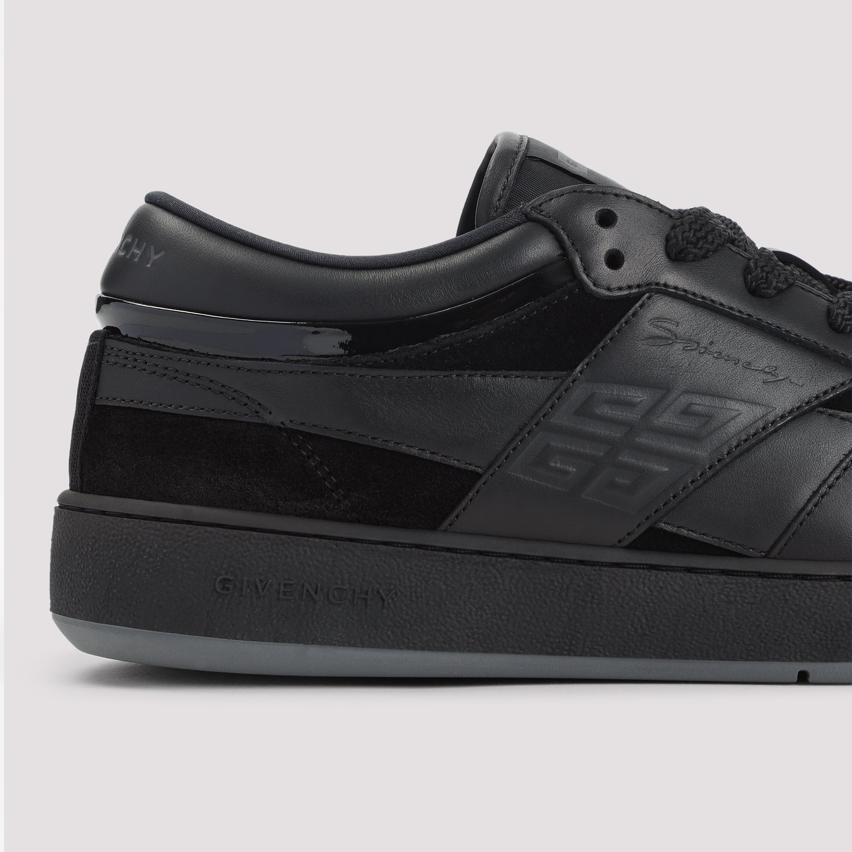 G Move Low Sneakers