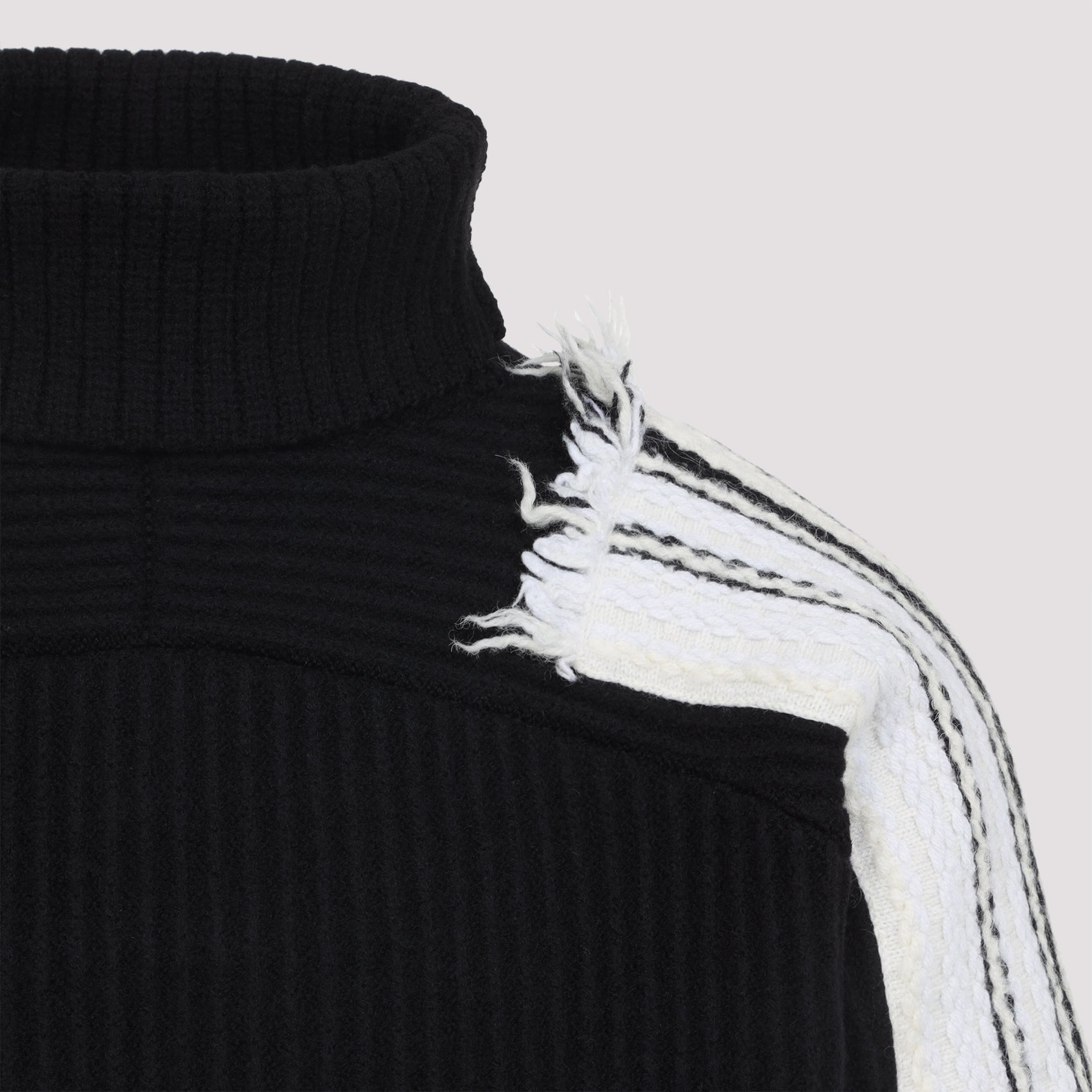 Jacquard Stripe Turtle Neck