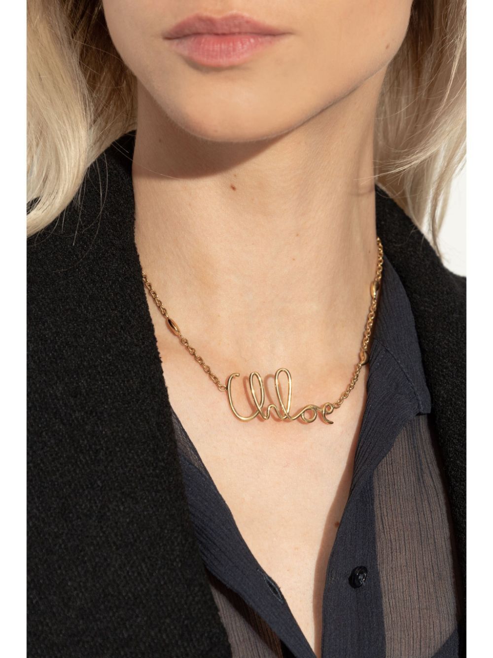 THE CHLOÉ ICONIC NECKLACE