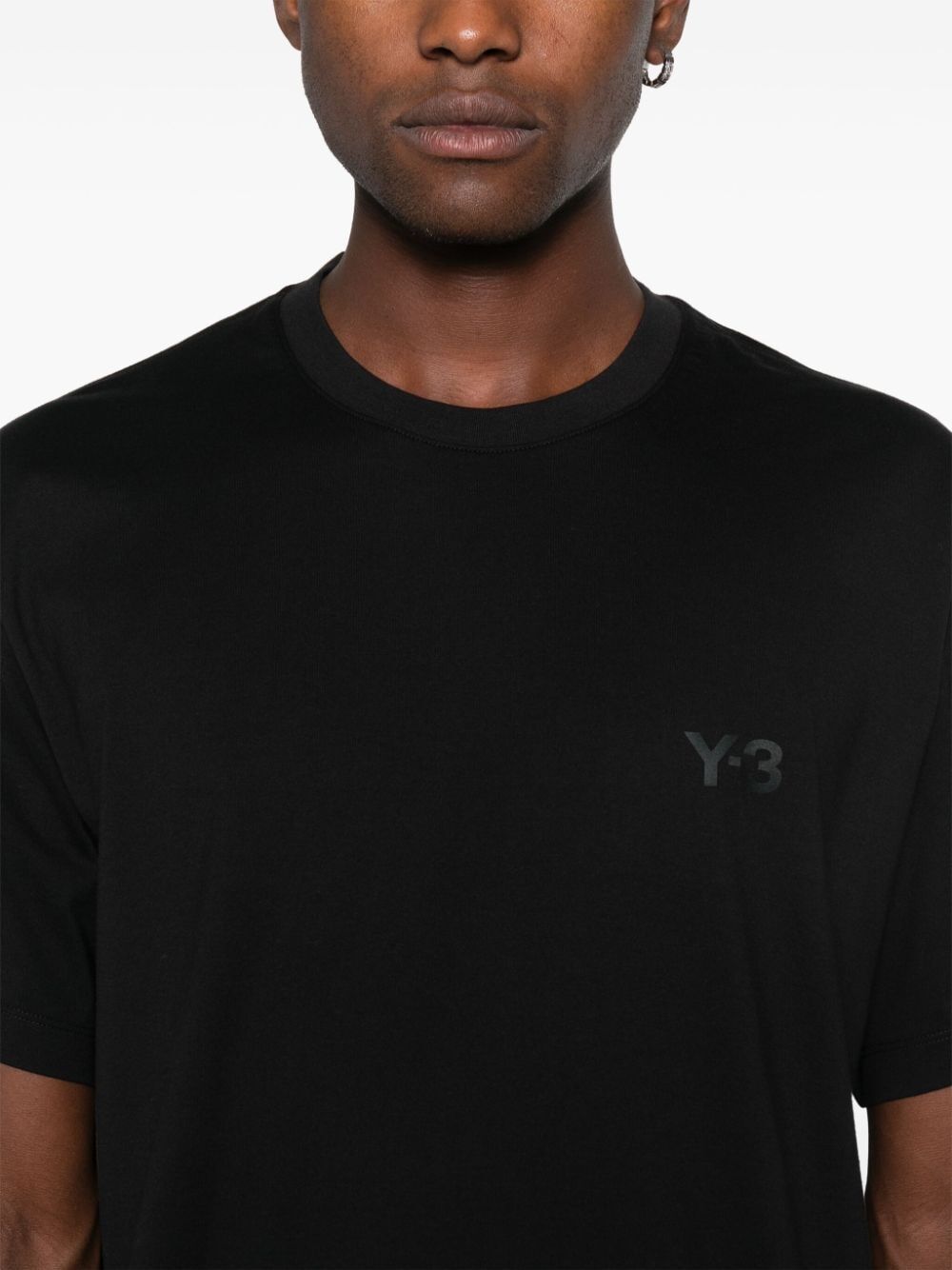 T-SHIRT REGULAR FIT