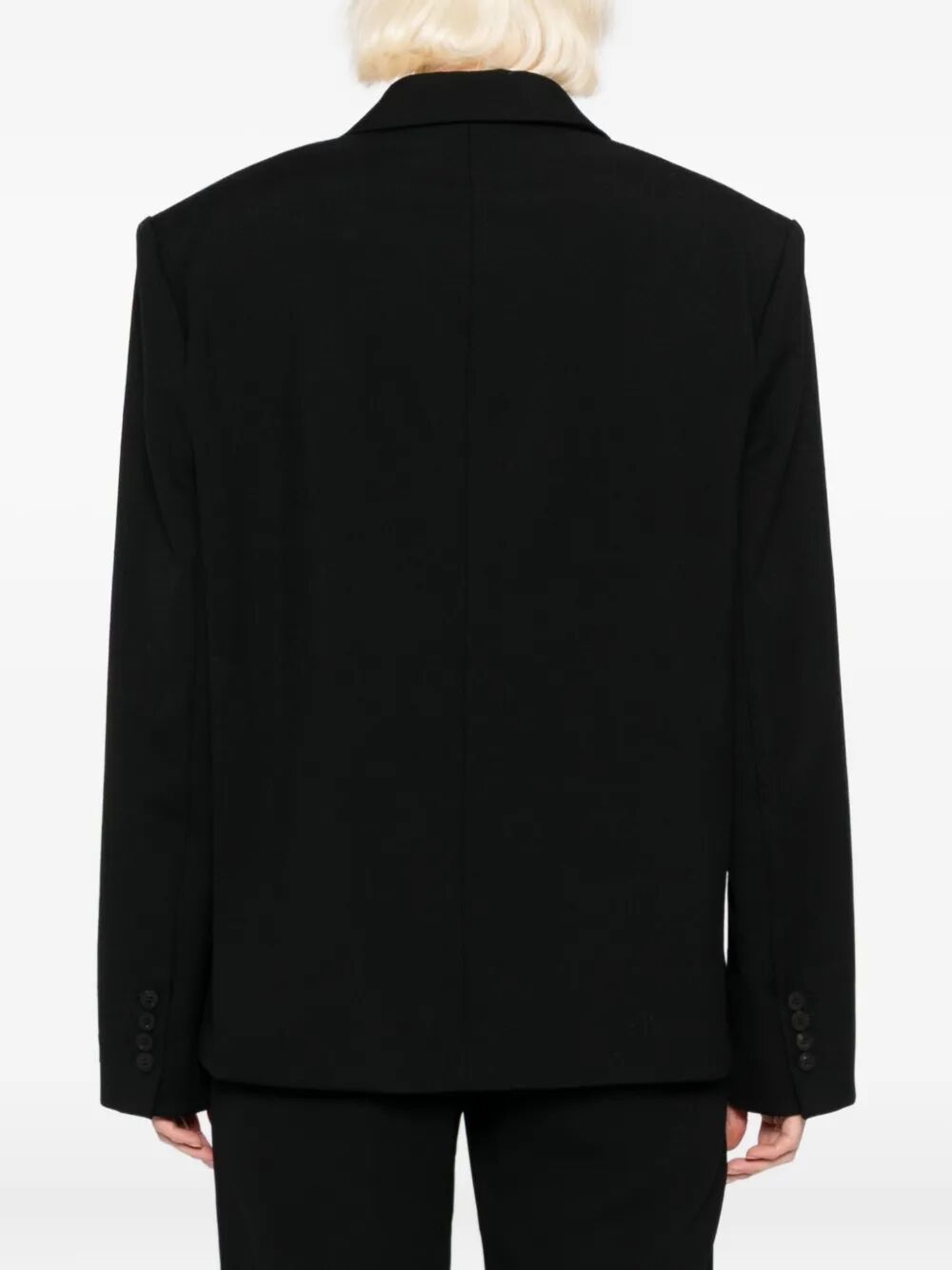 LA VESTE CARRÉE