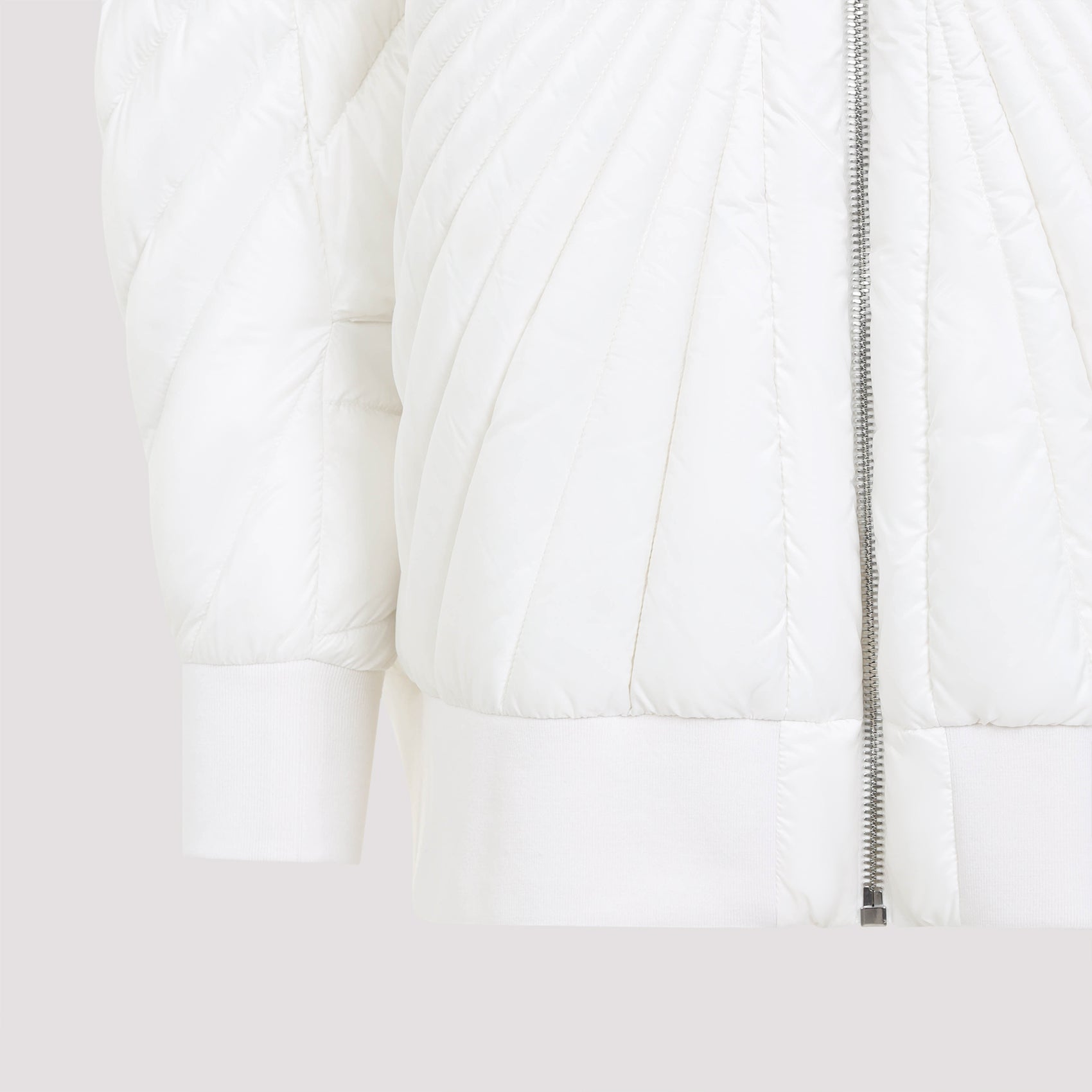MU02D1A01 Radiance Peter Jacket
