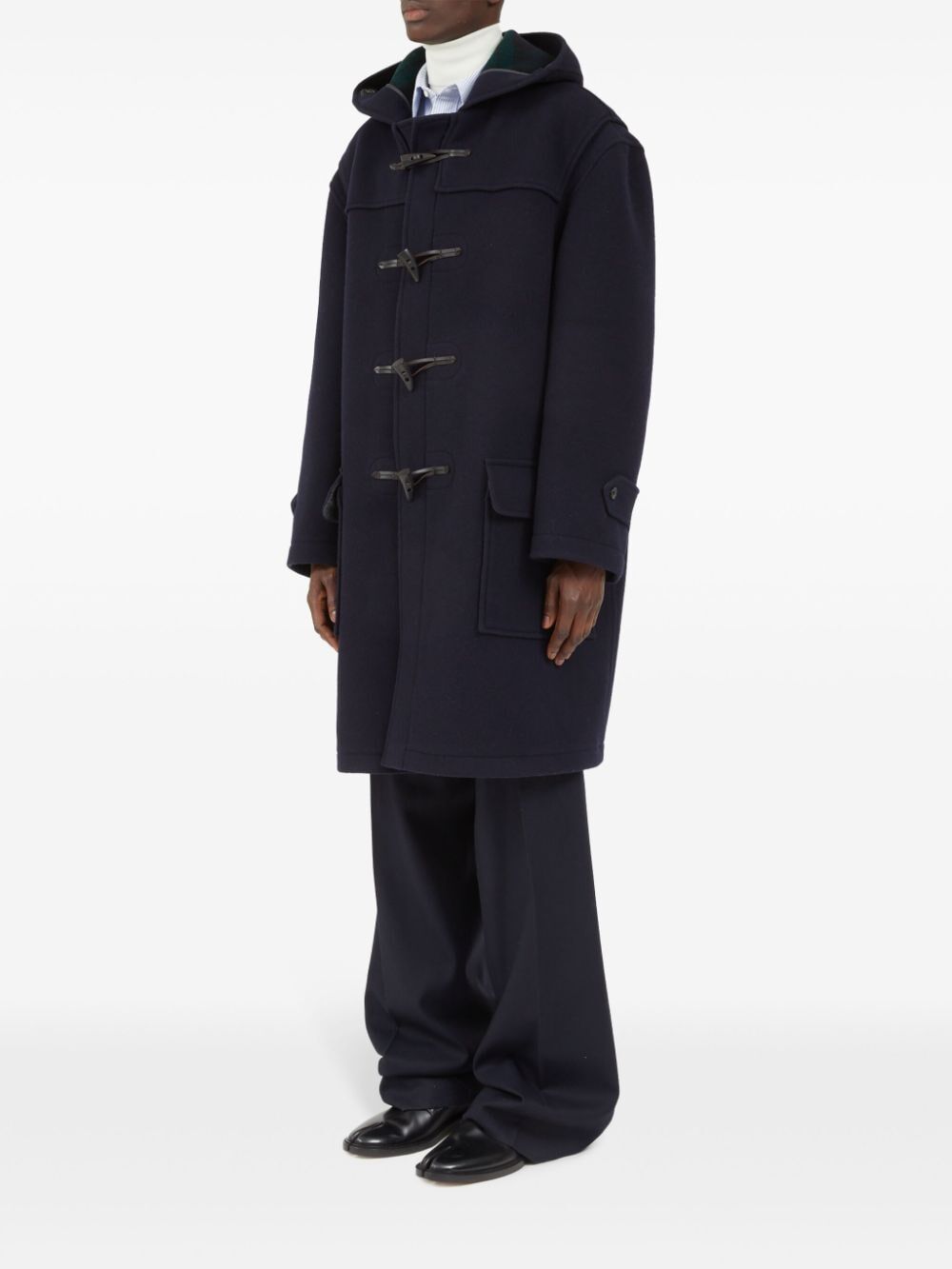 CAPPOTTO CON ALAMARI E CAPPUCCIO
