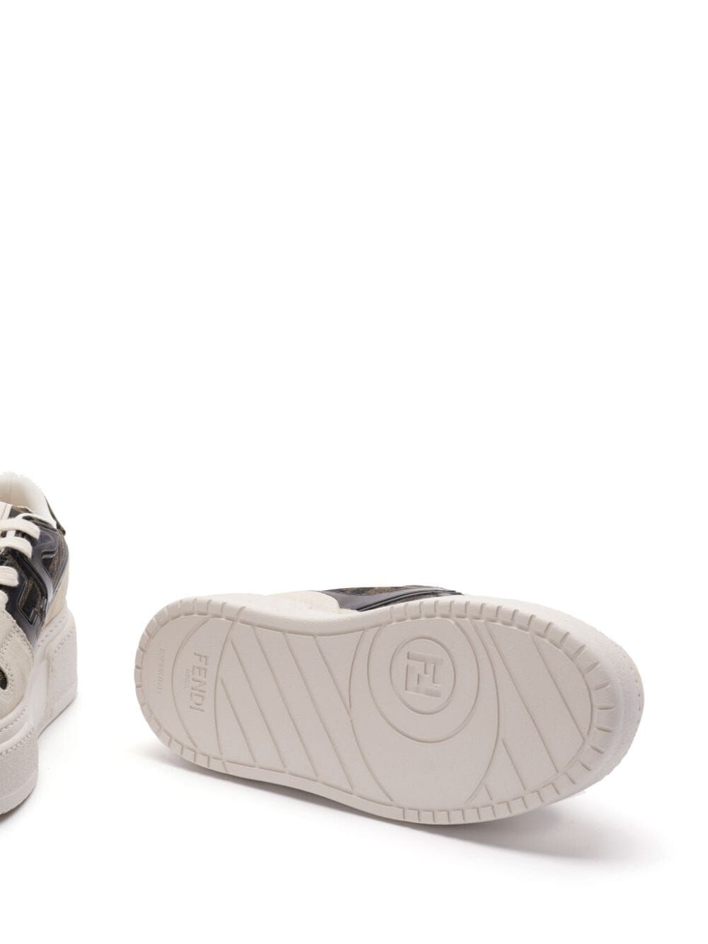 MATCH PLATFORM SNEAKERS
