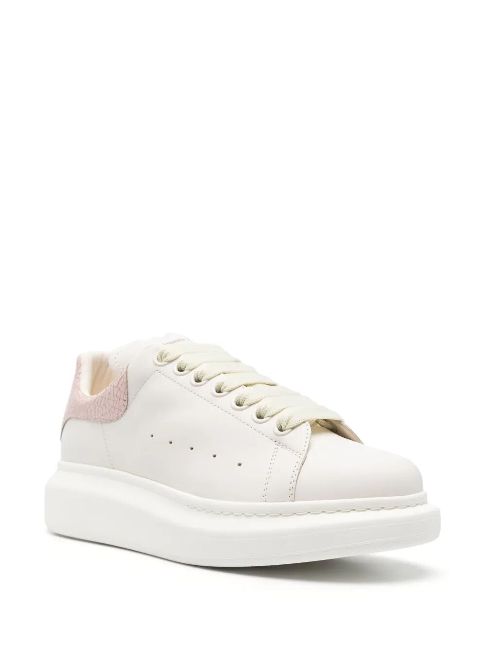 OVERSIZED SNEAKER WITH CRACKLED HEEL TAB