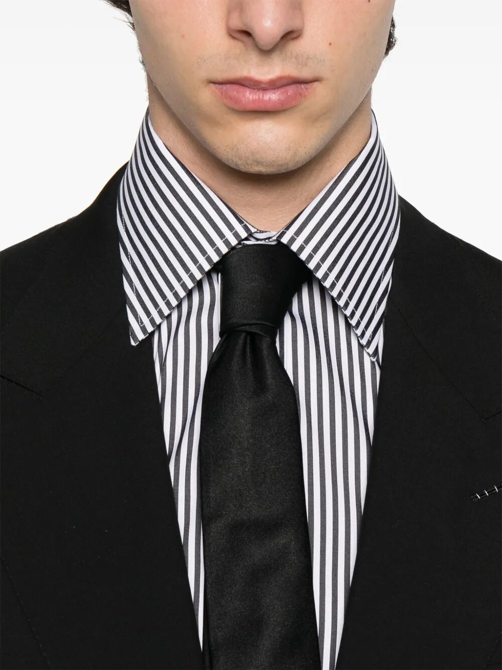 SLIM FIT STRIPED SHIRT