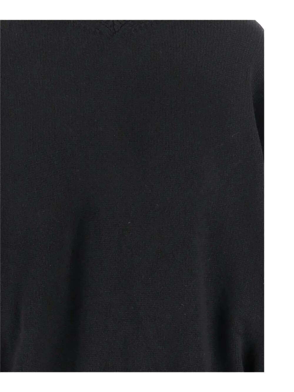 WOLFE V-NECK KNITTED CASHMERE SWEATER