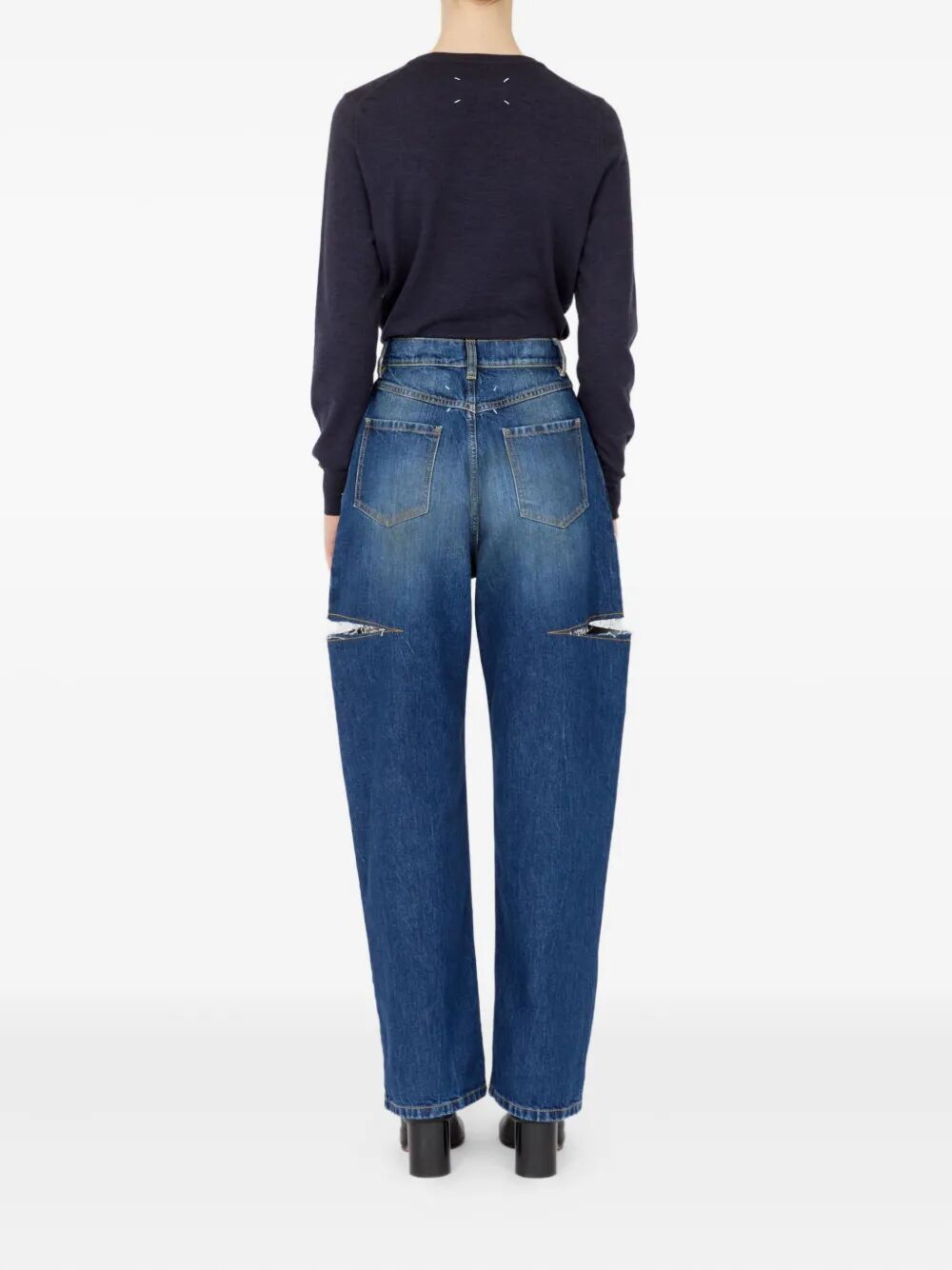 CUT-OUT JEANS