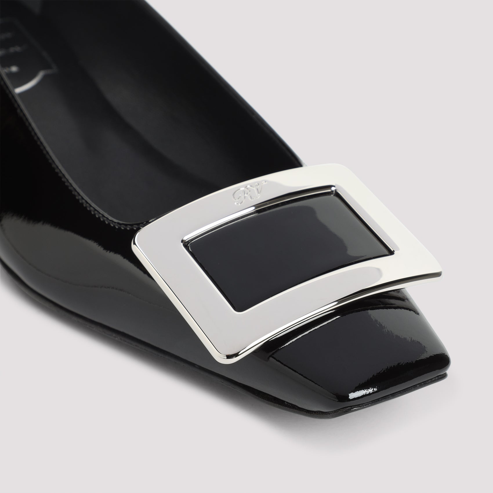 Belle Vivier 25 Pumps