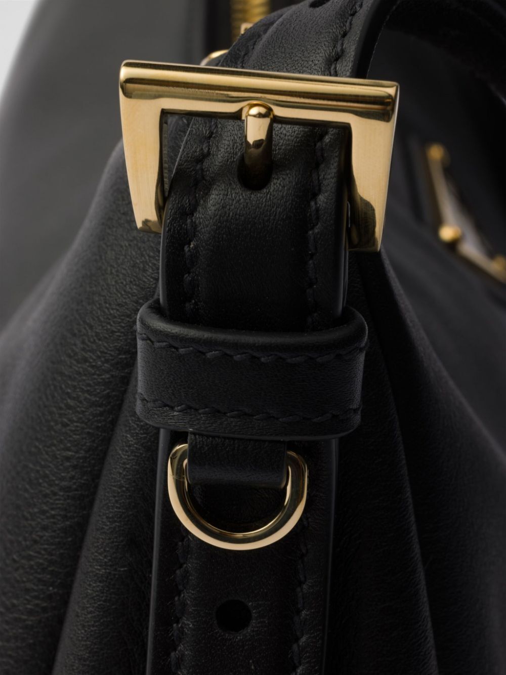 AIMÉE MEDIUM LEATHER SHOULDER BAG