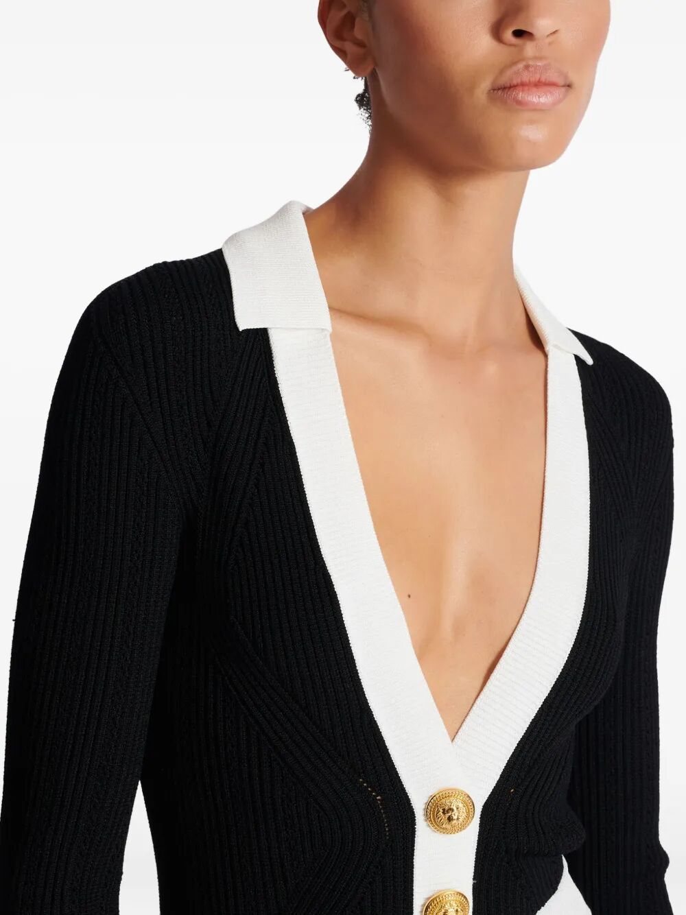 V-NECK PLEATED KNIT DRESS