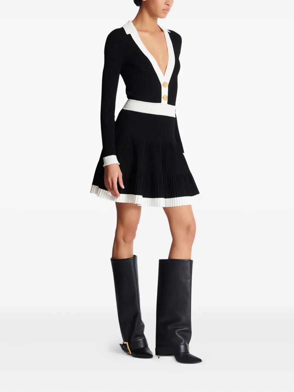V-NECK PLEATED KNIT DRESS