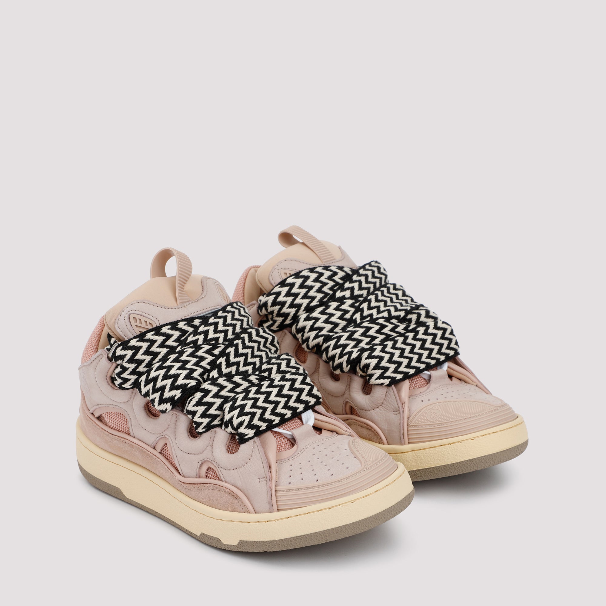Curb Sneakers