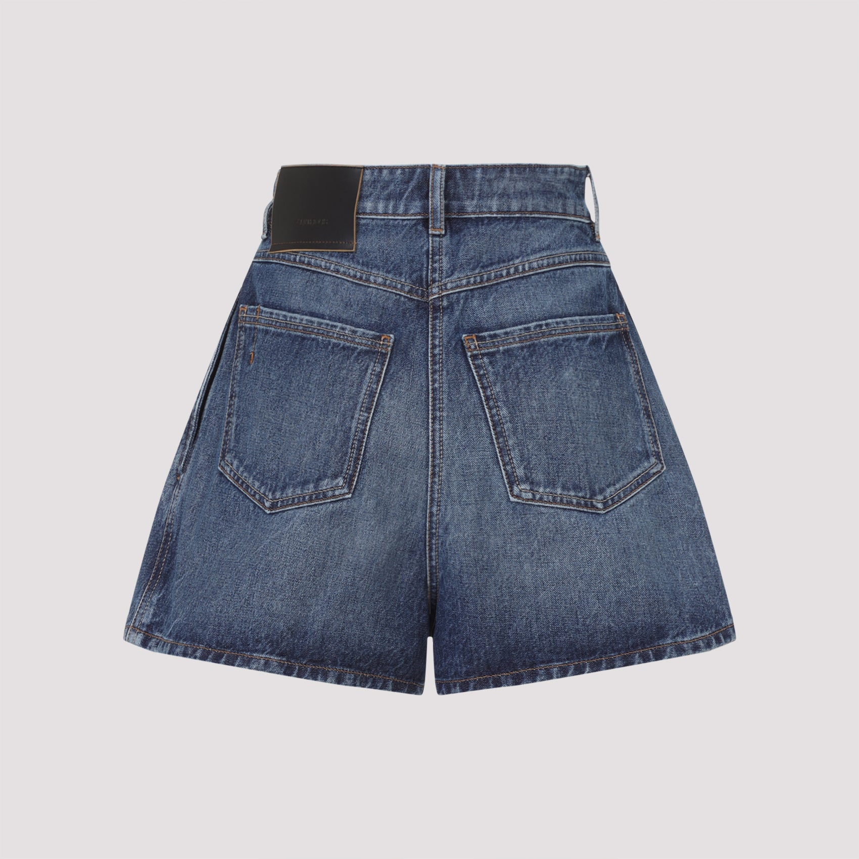 Ghirba Shorts