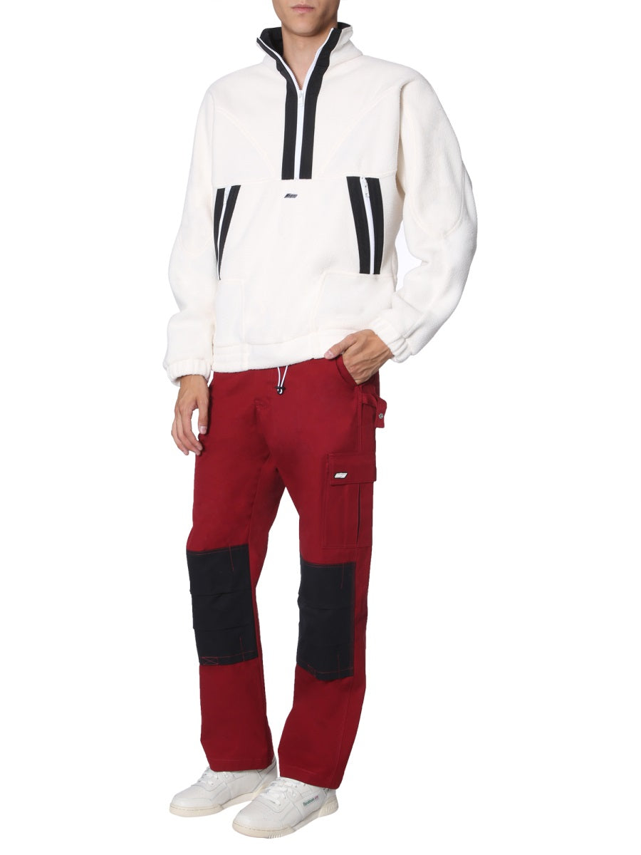 ZIP SWEATSHIRT