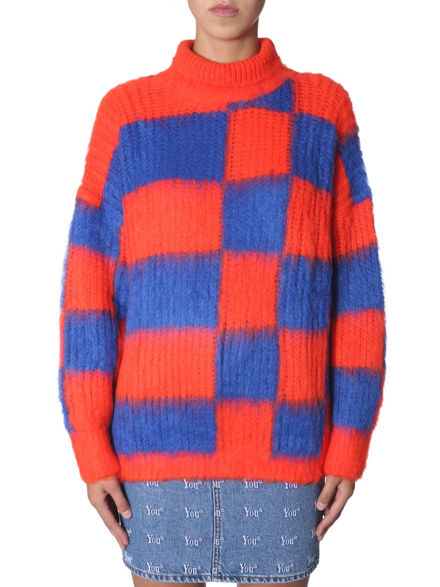 CREW NECK SWEATER