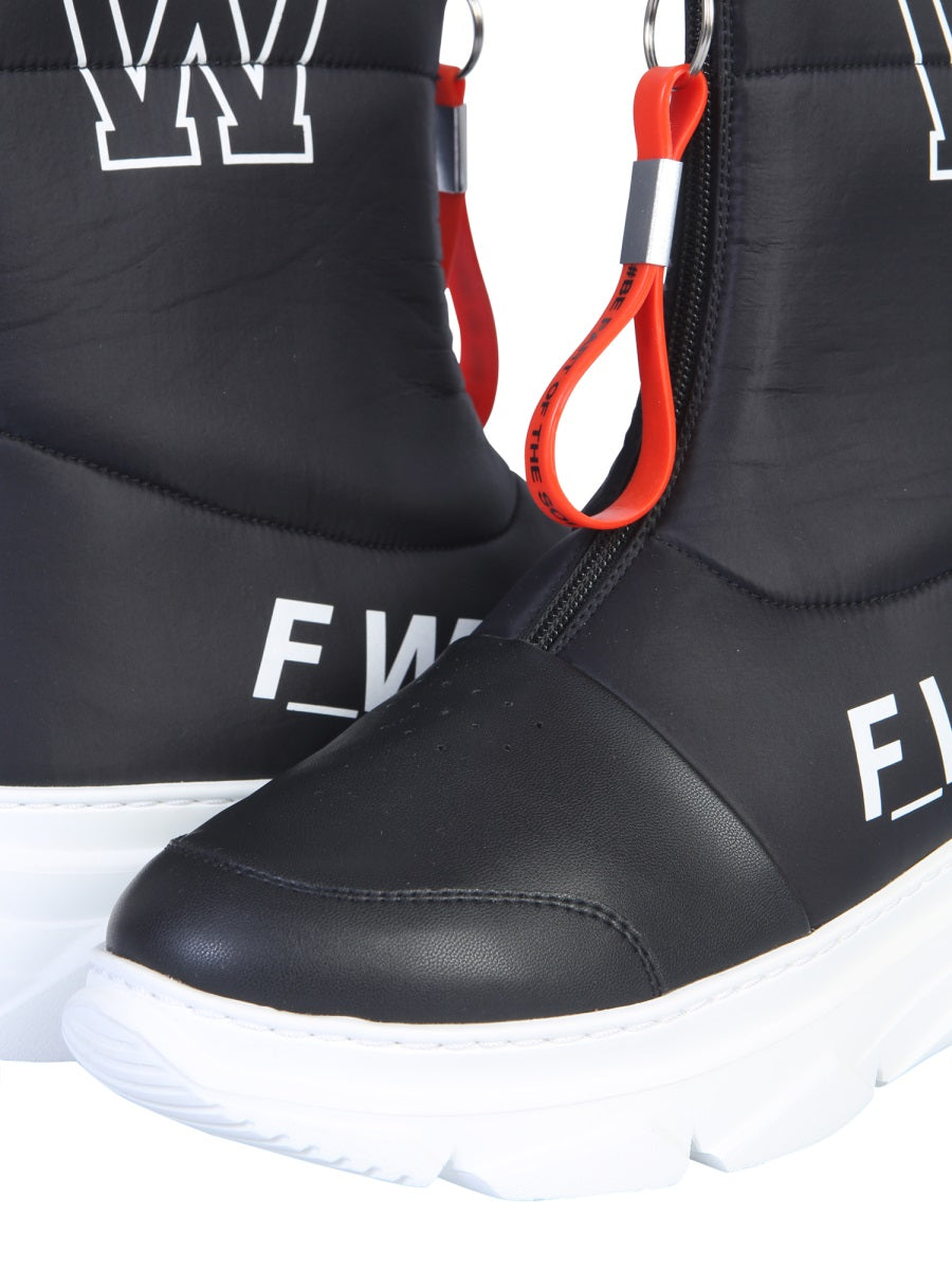 LEATHER BOOT
