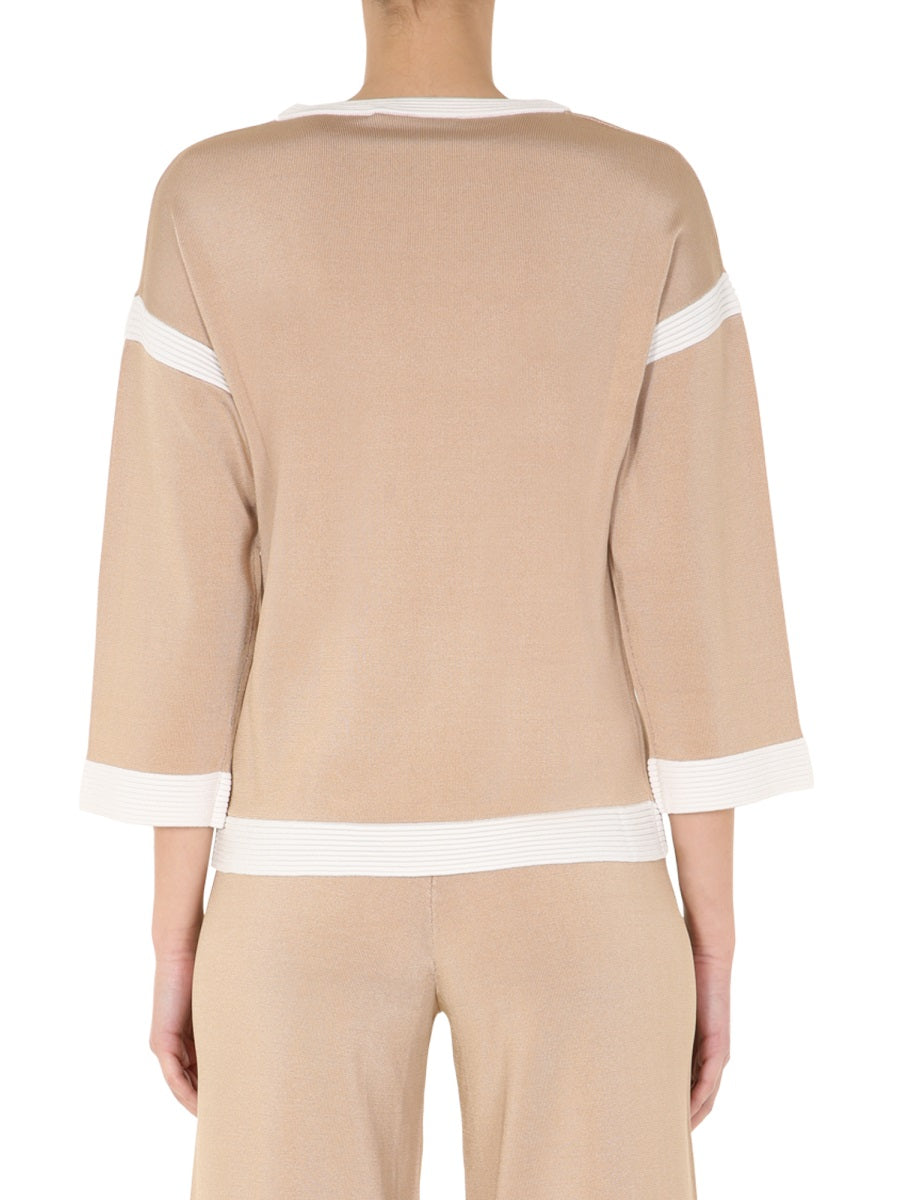 ROUND NECK SWEATER