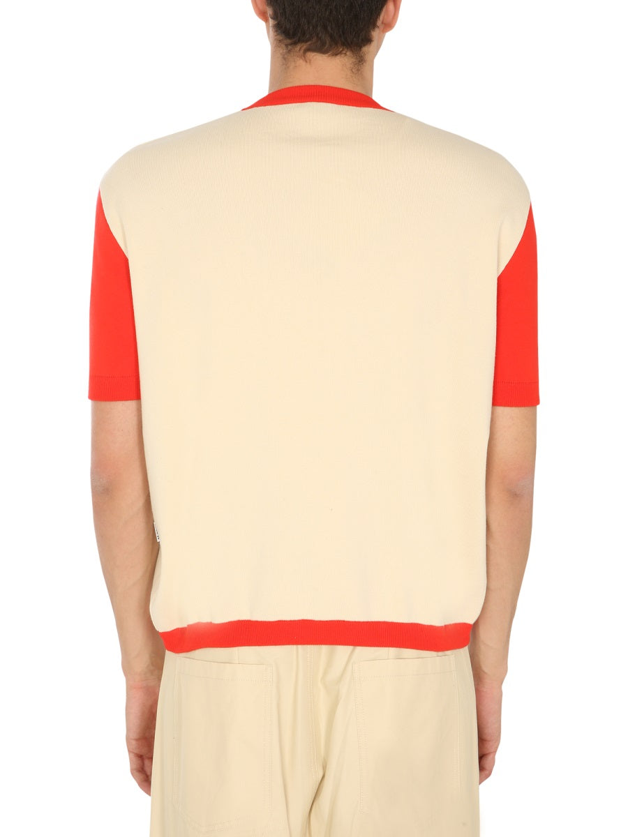 T-SHIRT WITH CONTRASTING PROFILES