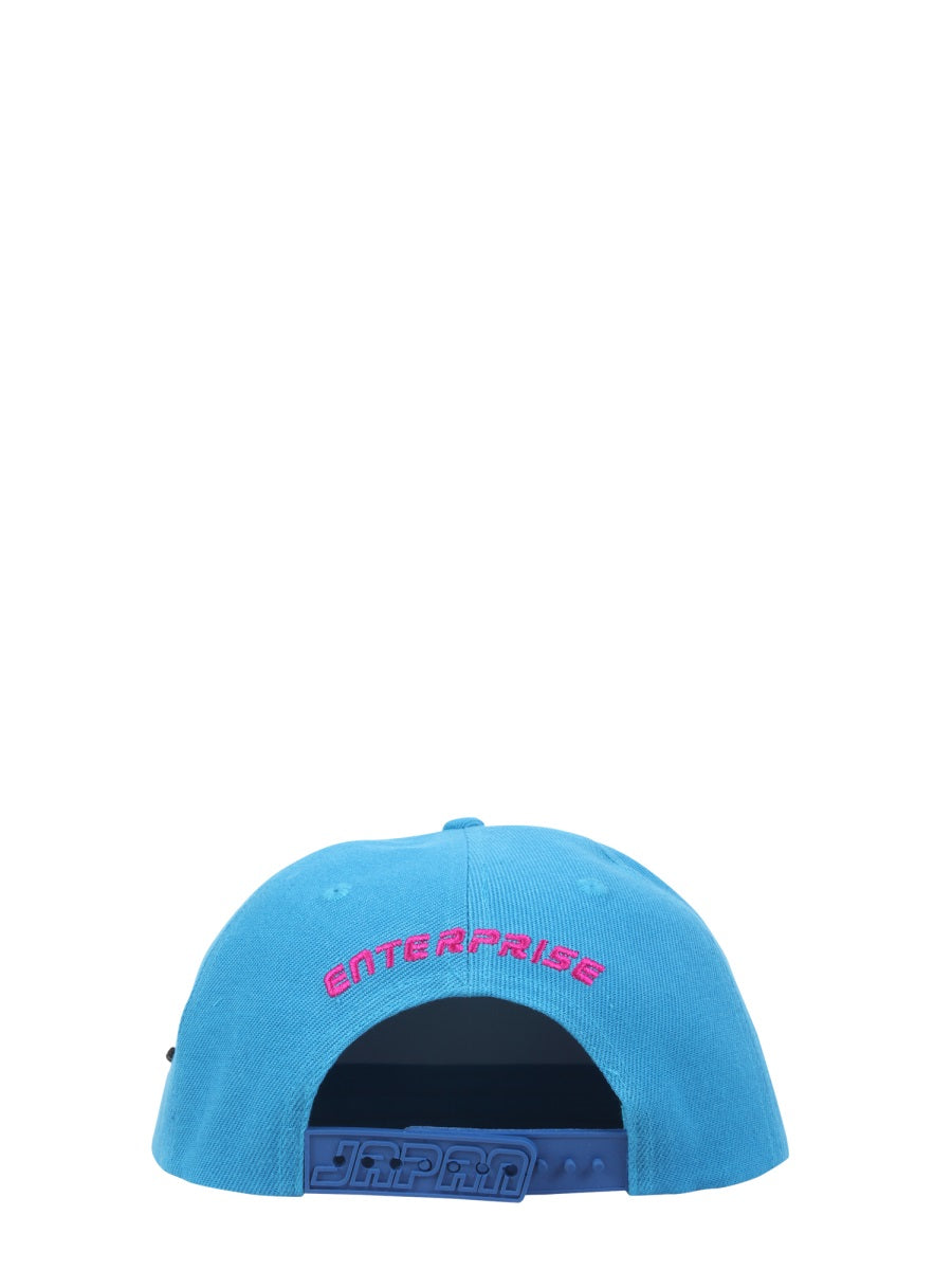 SNAPBACK HAT