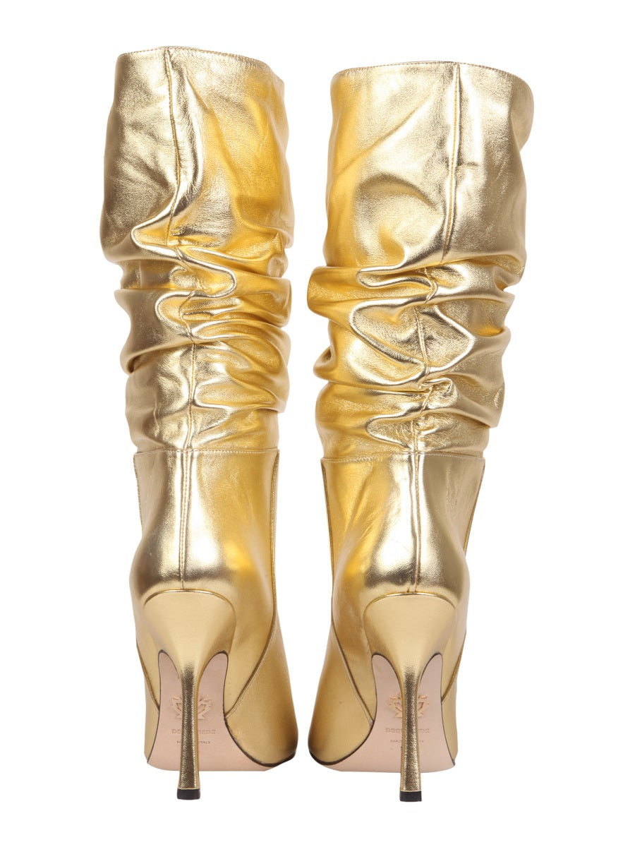 BOOTS WITH HEEL