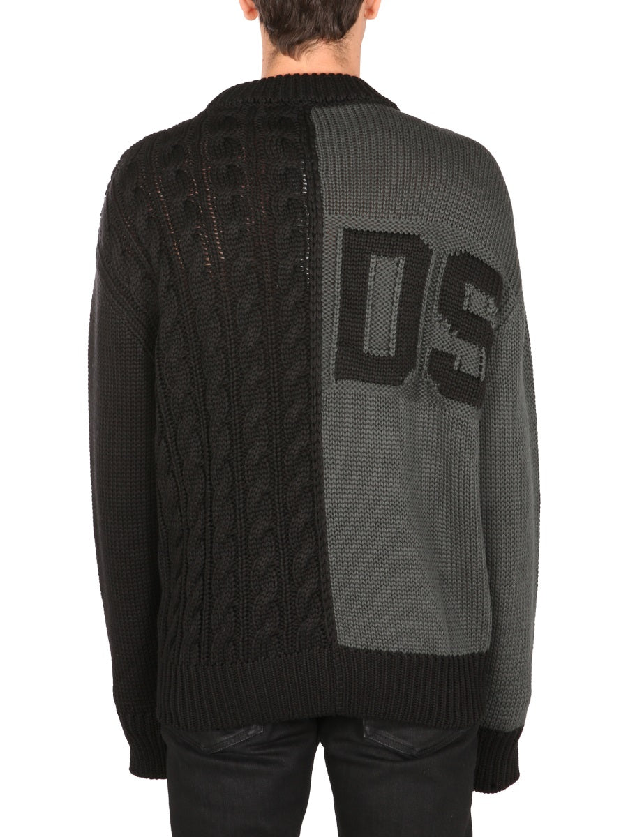 SWEATER WITH LOGO INLAY