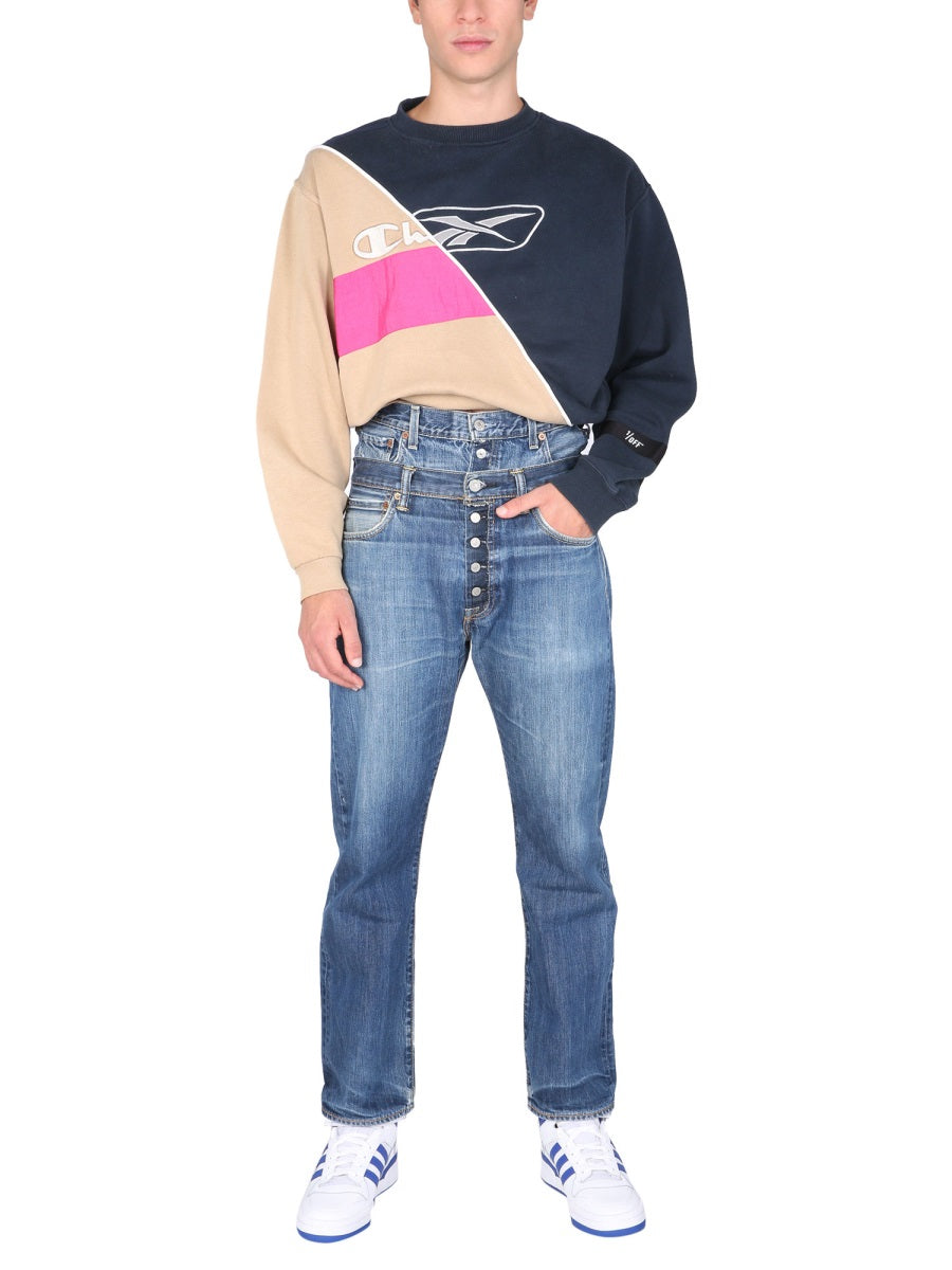 CREW NECK SWEATSHIRT
