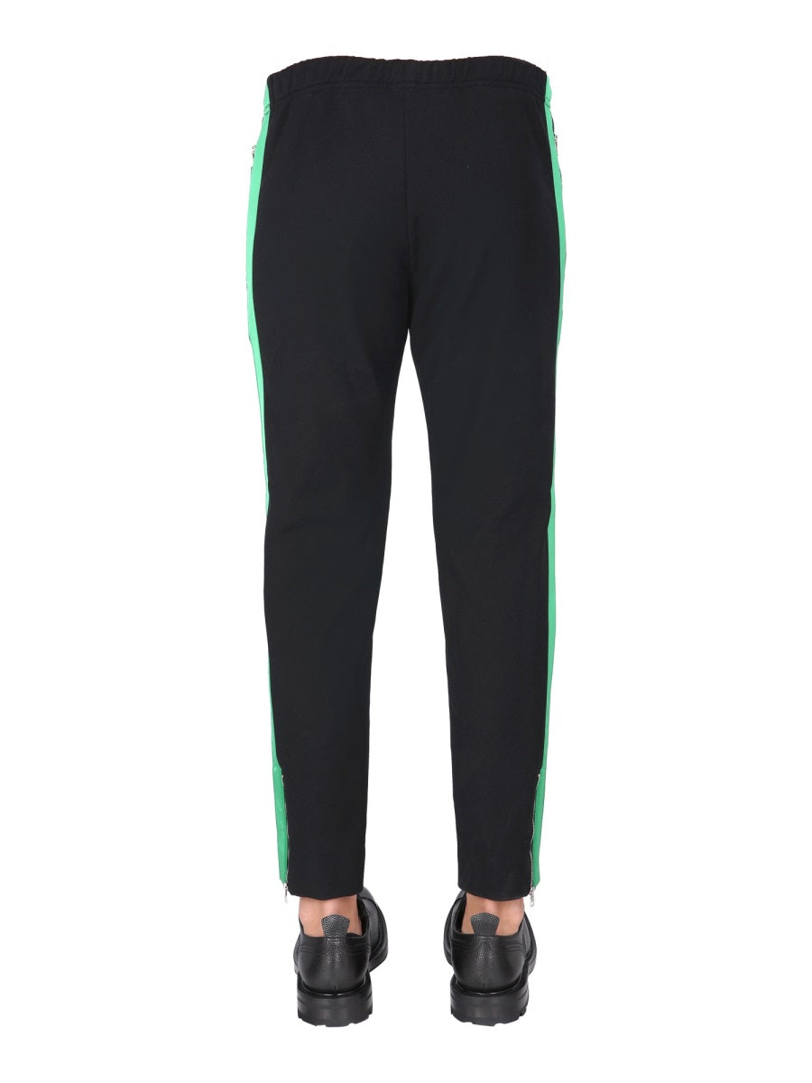 JOGGING PANTS WITH EMBROIDERED SKULL