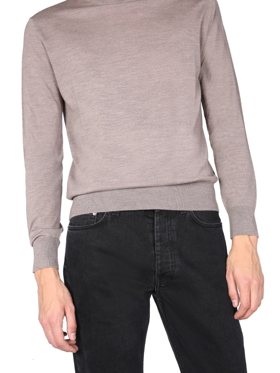 CREW NECK SWEATER