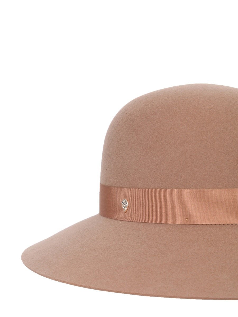 READ HAT