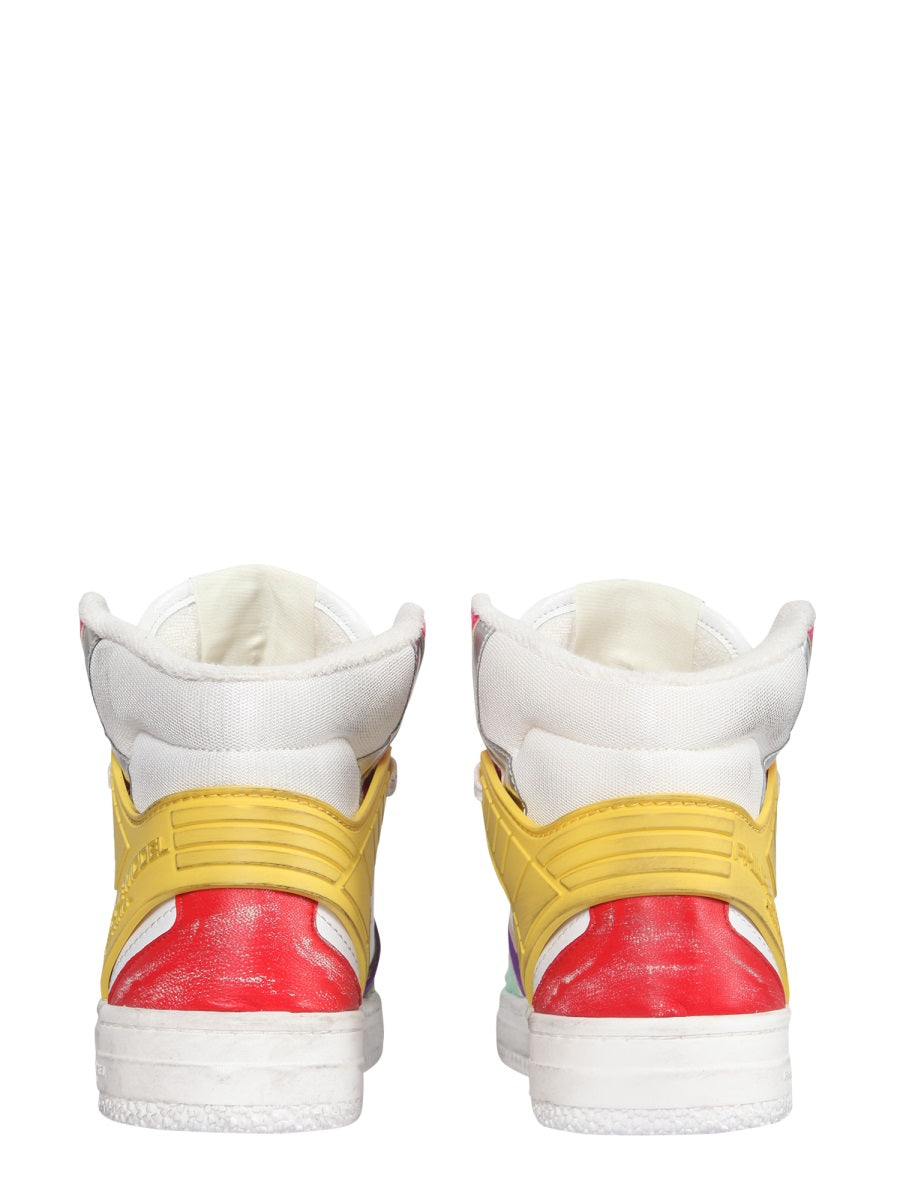 GREAT TALL SNEAKERS