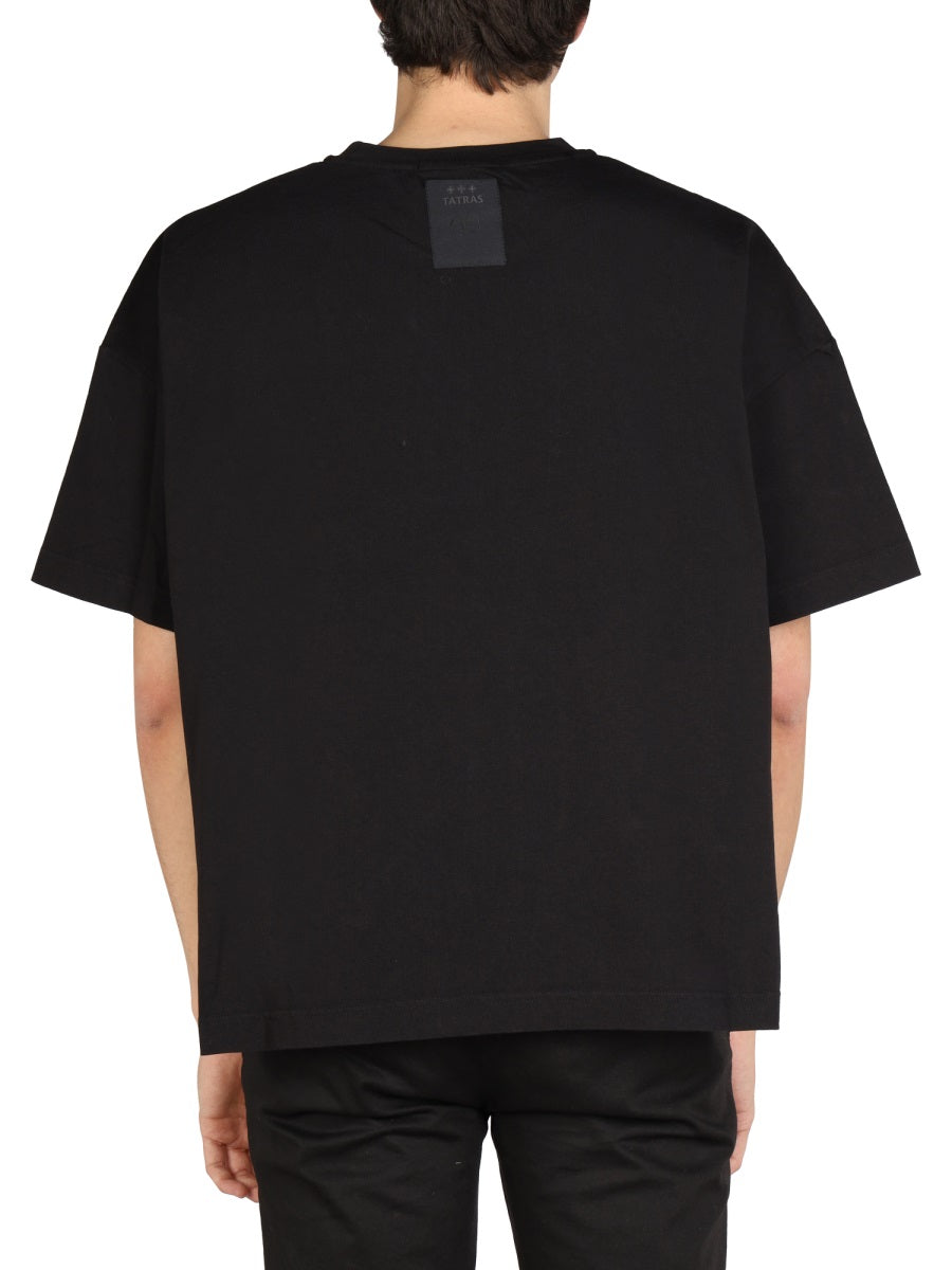 OVERSIZED FIT T-SHIRT
