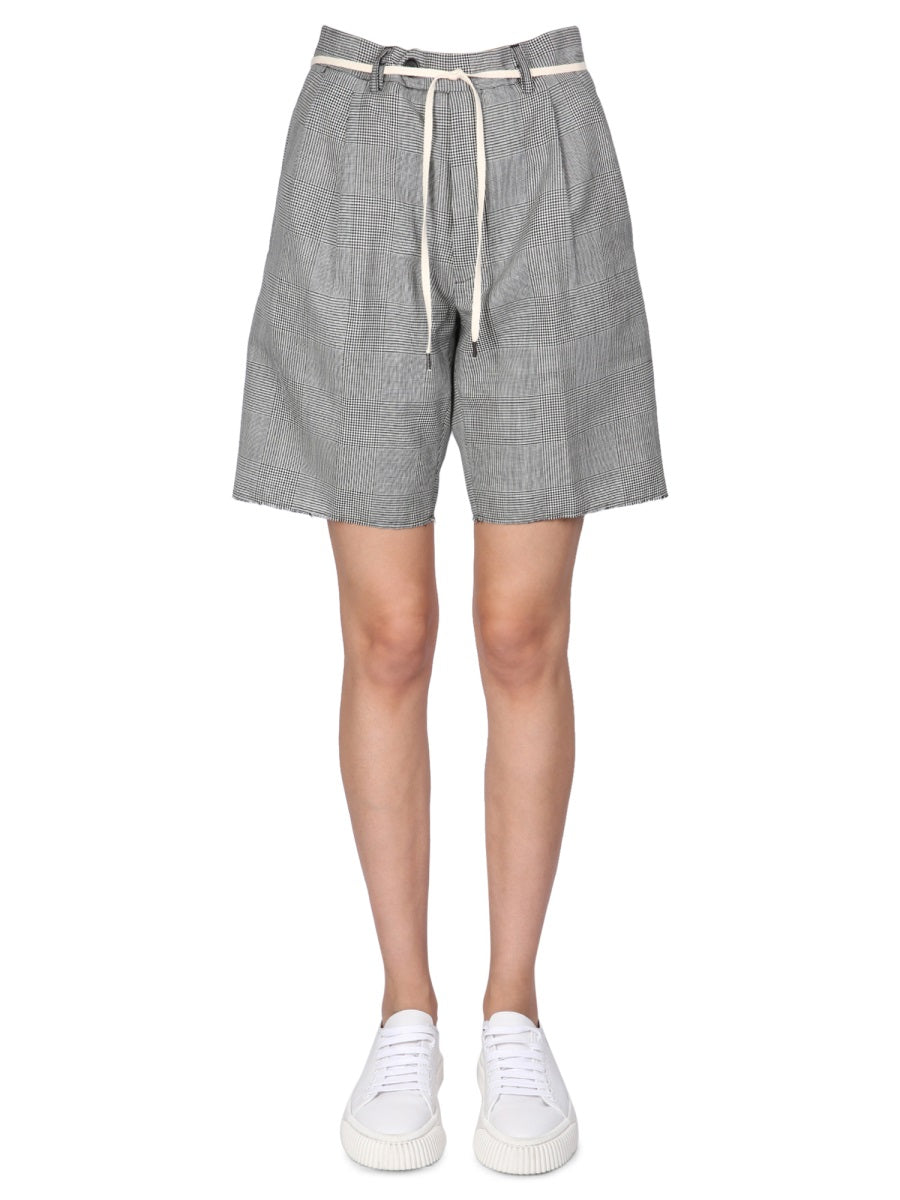 STRETCH FLANNEL BERMUDA SHORTS