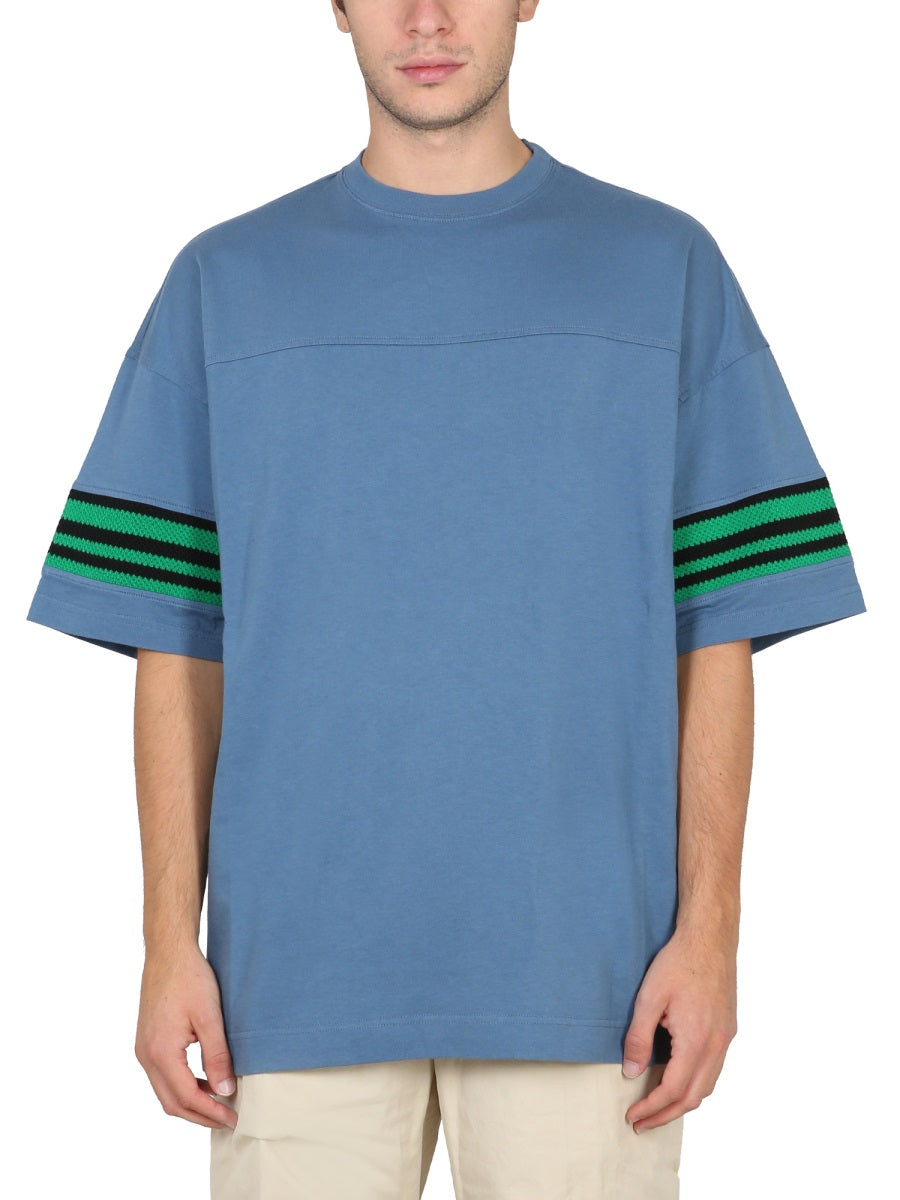 T-SHIRT WITH LOGO