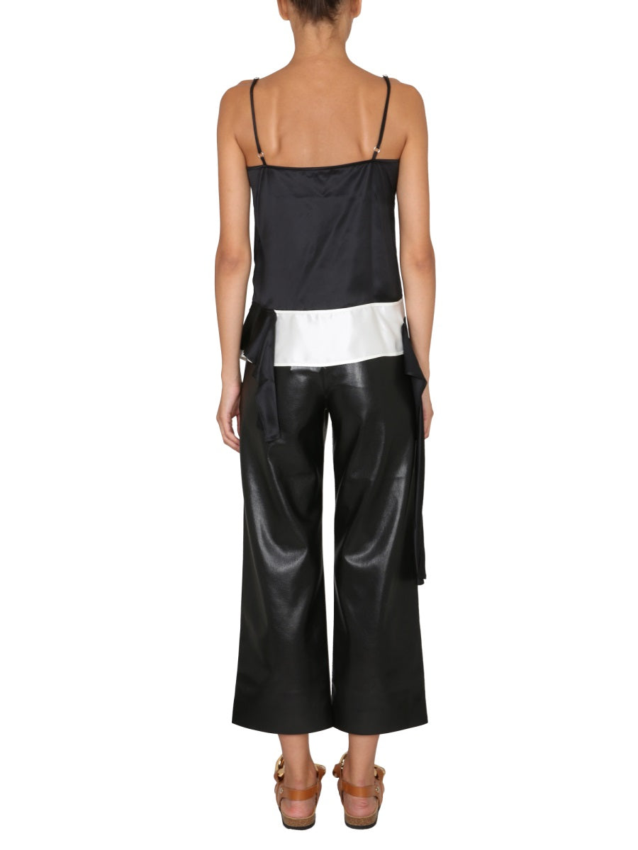 SWEETHEART NECKLINE TOP