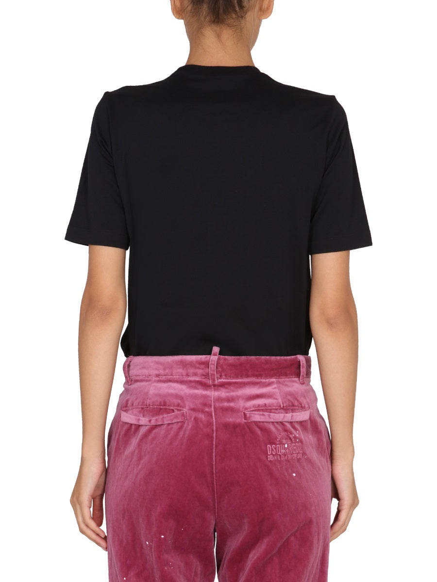 T-SHIRT WITH LOGO