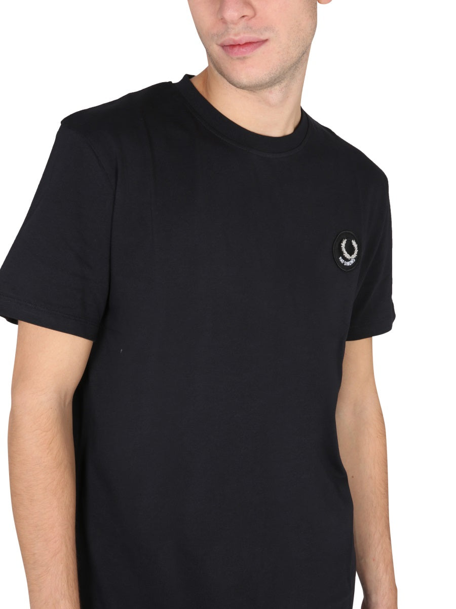 T-SHIRT WITH LOGO