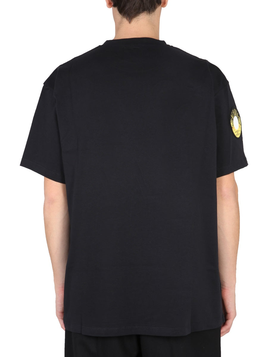 OVERSIZED T-SHIRT WITH PATCH
