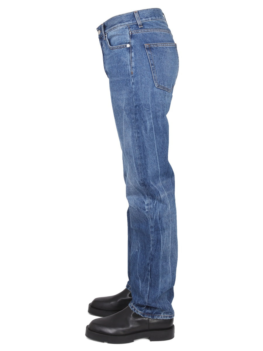 REGULAR FIT JEANS