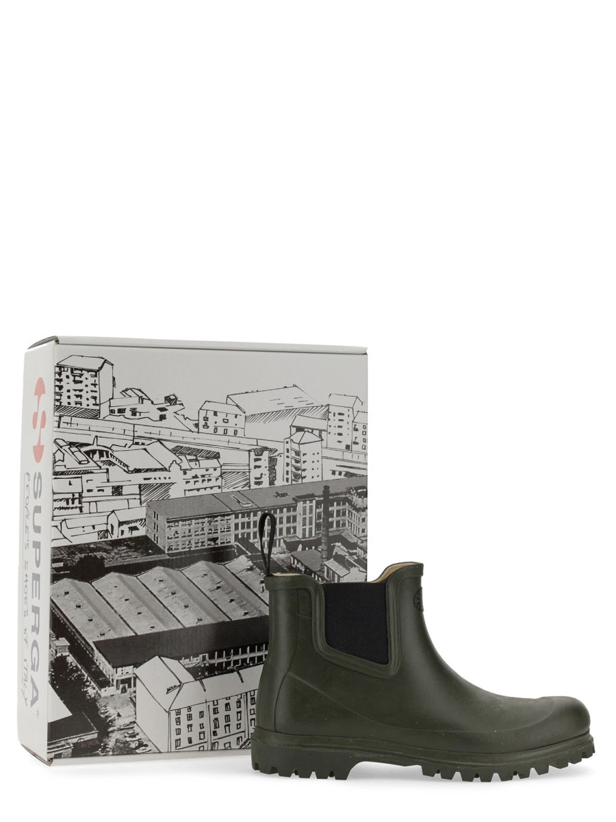 RUBBER BOOT