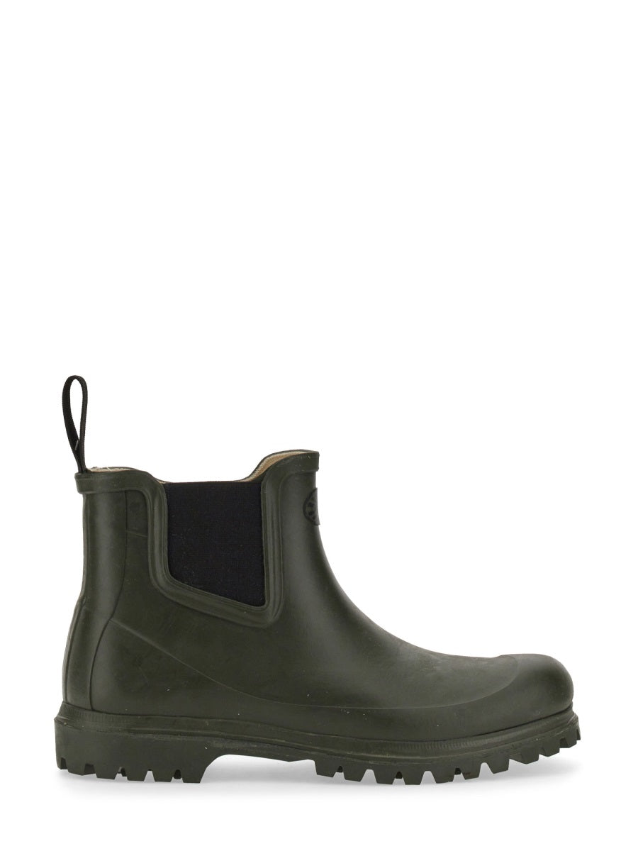 RUBBER BOOT