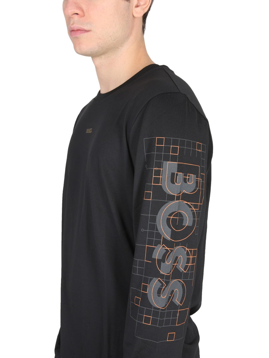 T-SHIRT WITH LOGO