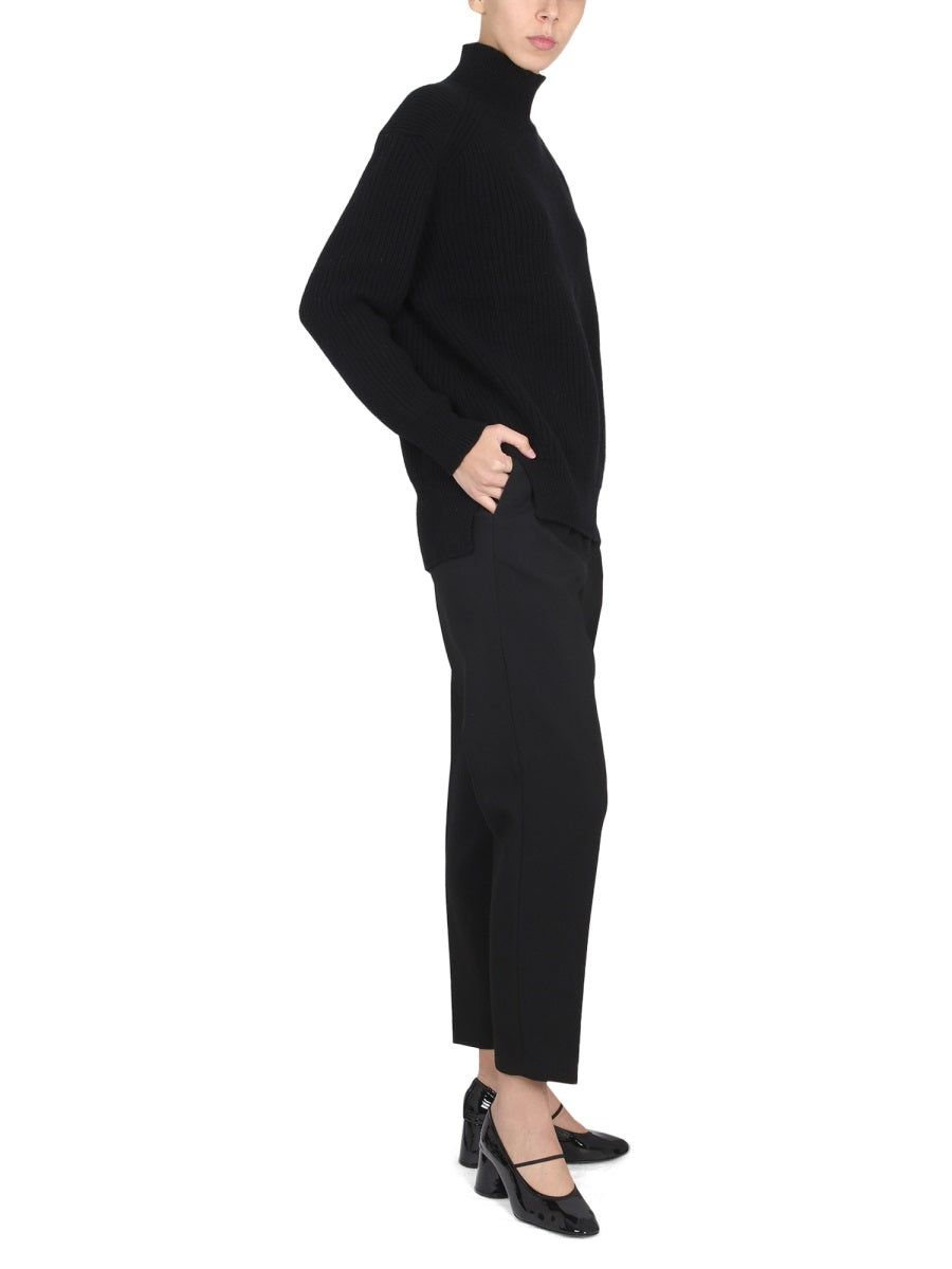 CROPPED PANTS