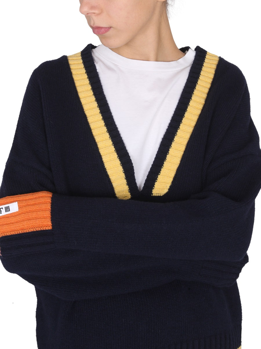 V-NECK JERSEY