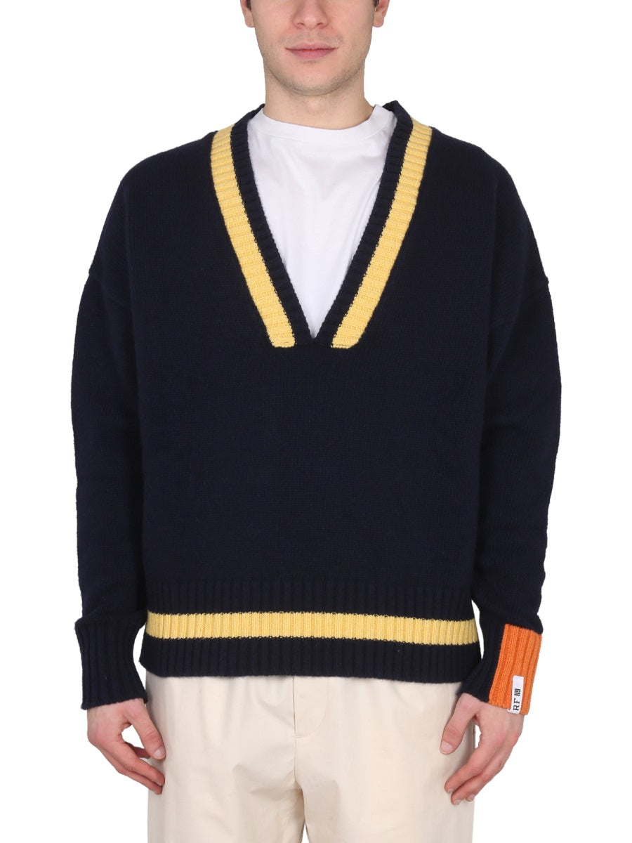 V-NECK JERSEY